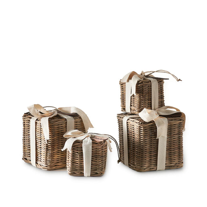 Riviera Maison Rustic Rattan Christmas Present S 8x8x8