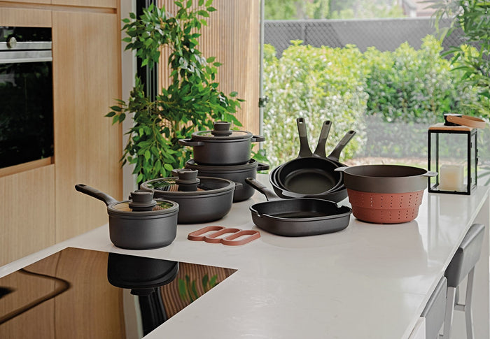 Steelpan Met Deksel, 18 cm - BergHOFF | LEO