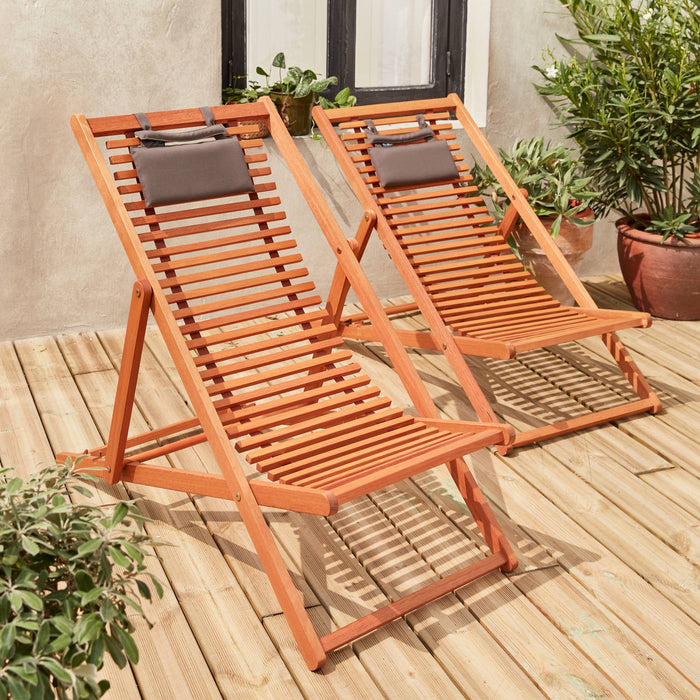 sweeek - Set van twee houten strandstoelen