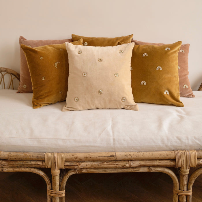 Á la Velvet Moon & Stars Sierkussen - Mustard