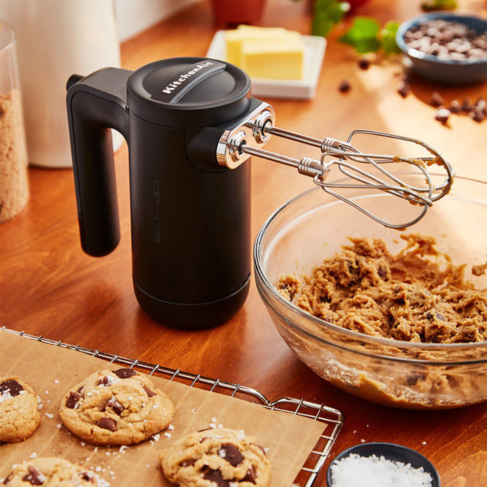 KitchenAid 5KHMB732 Cordless Handmixer - Mat Zwart