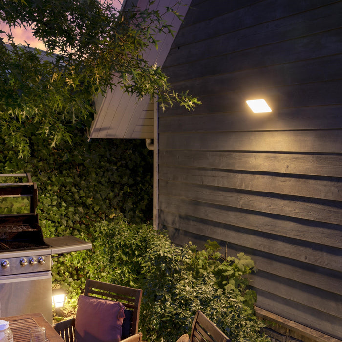 Philips Hue White Welcome Floodlight