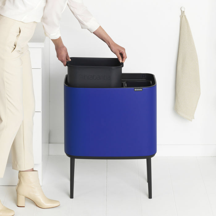 Brabantia Bo Touch Bin Afvalemmer 34 Liter (11 + 23 Liter) - Mineral Powerful Blue