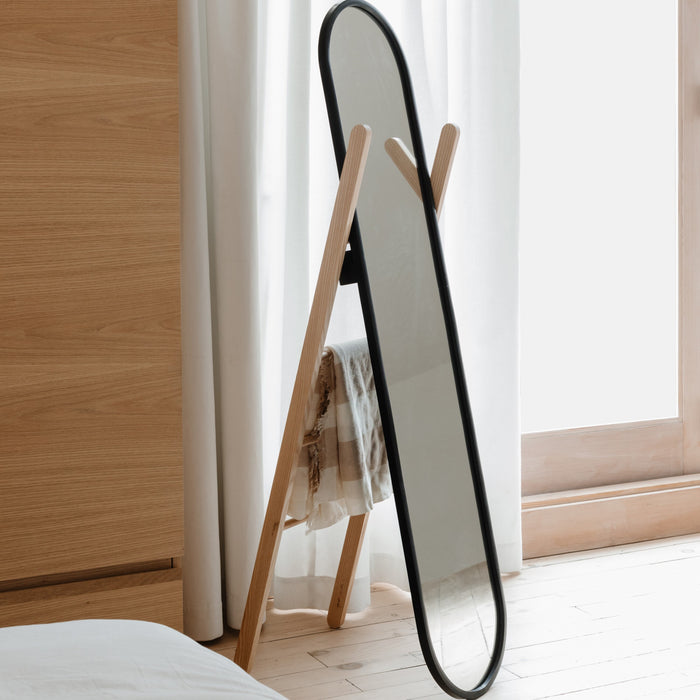 Umbra Hub Staande Spiegel - H 158 x B 42,5 cm