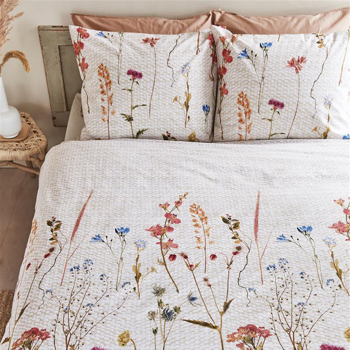 Ariadne at Home Flowered Dekbedovertrek 140 x 220 cm - Off-white