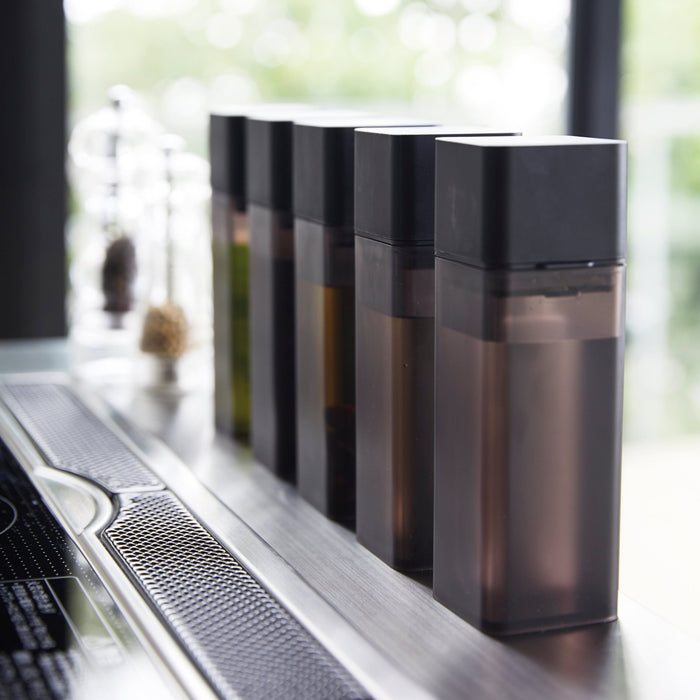 Yamazaki Tower Oliedispender - Zwart