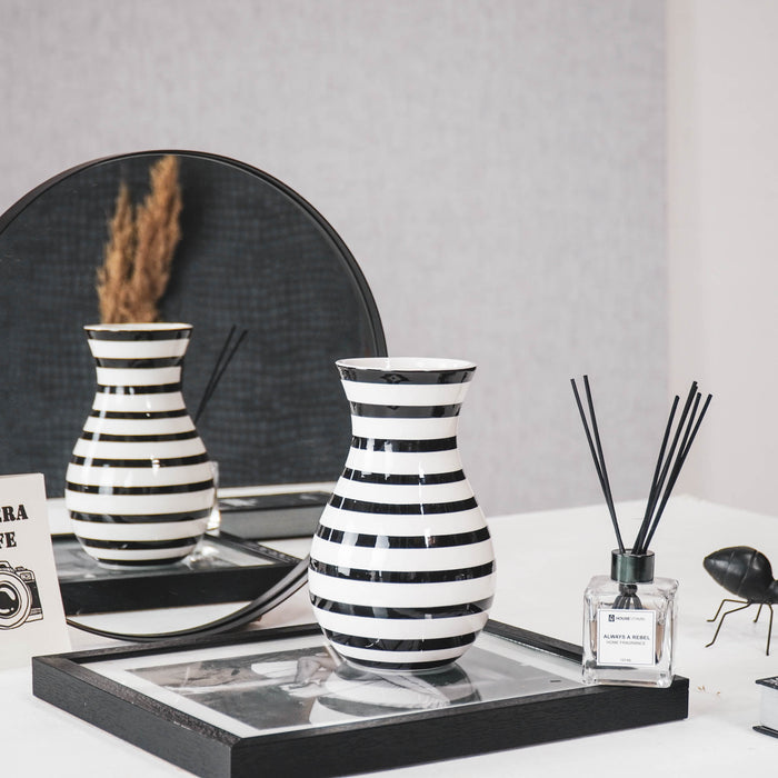 HV Breton streep vaas-  Wit|Zwart- 14x22cm