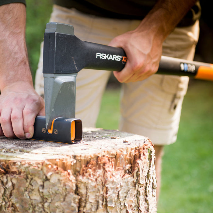 Fiskars X17 Kloofbijl 65 cm