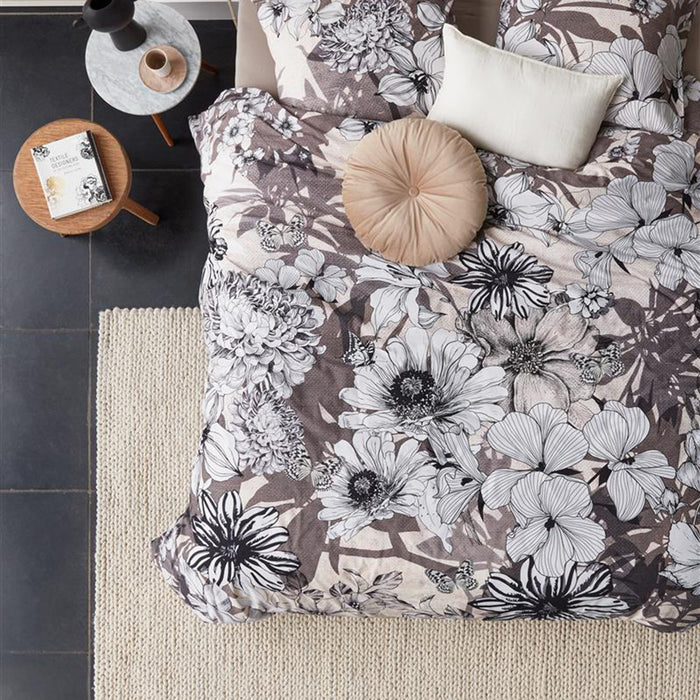 Beddinghouse Black Garden Dekbedovertrek 240 x 220 cm - Naturel