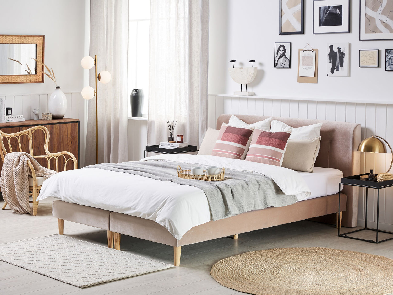 Beliani-MARQUISE -Tweepersoons boxspring-Beige-160 x 200 cm-Fluweel
