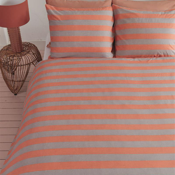 vtwonen Bold Stripe Dekbedovertrek 260 x 200/220 cm - Perzik