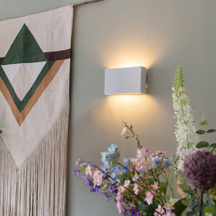 QAZQA Moderne wandlamp wit rechthoekig 2-lichts- Otan
