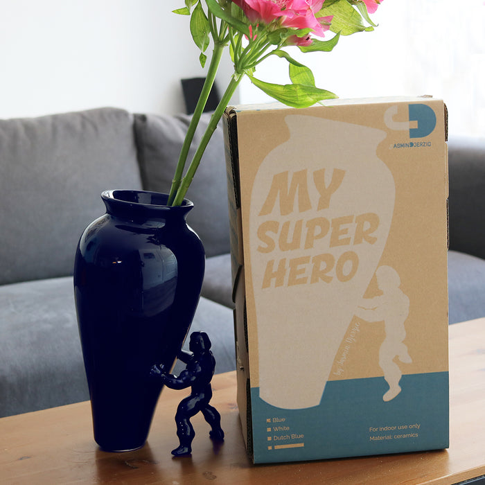 Jasmin Djerzic My Superhero vaas maat XL Blauw
