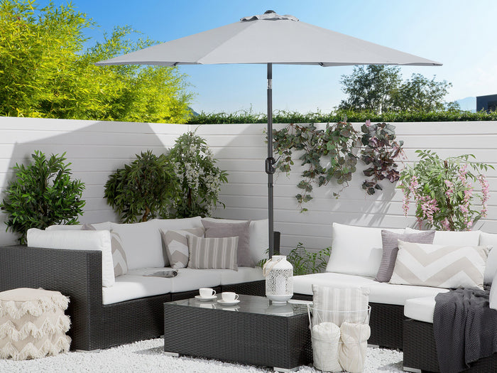 Beliani - VARESE - Parasol - Lichtgrijs - 270 cm - Polyester