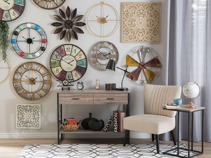 Beliani - ZUCHWIL - Wandklok - Goud - IJzer