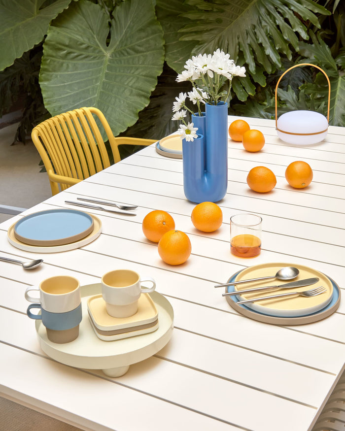 Kave Home - Zaltana uitschuifbare aluminium buitentafel met mat witte