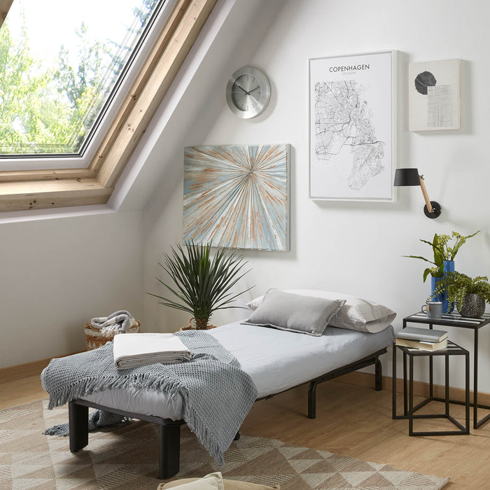 Kave Home - Muse wandlamp in beukenhout en staal met zwarte afwerking