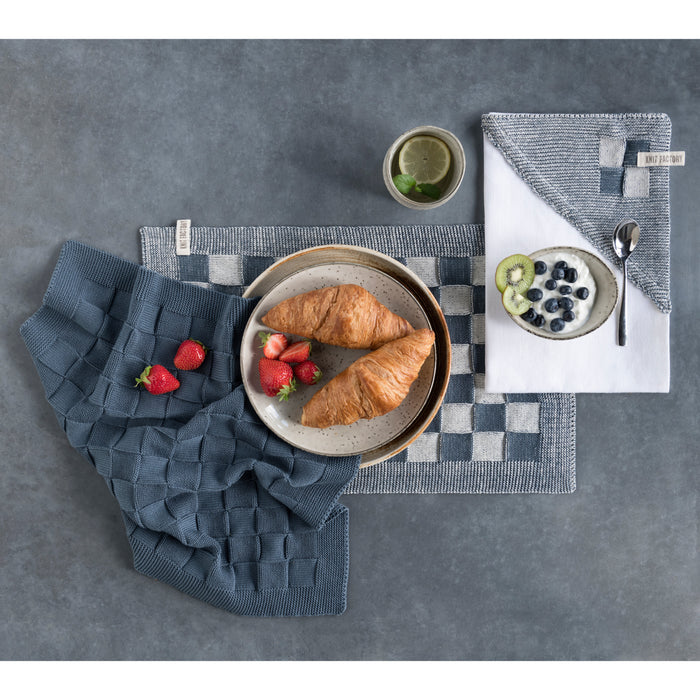 Knit Factory Gebreide Placemat  Block - Ecru|Jeans - 50x30 cm