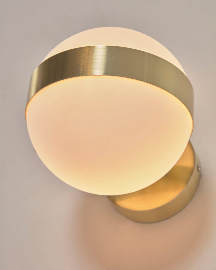 Kave Home - Wandlamp Anasol metaal met gouden finish