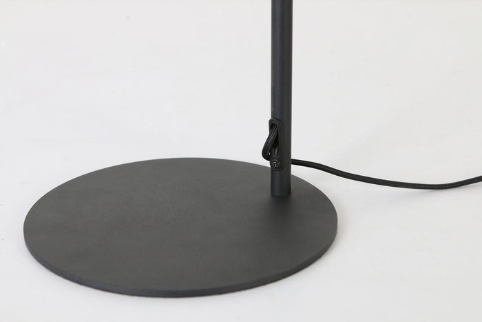 Light & Living Vloerlamp Kiara - Zwart - 34x23x148cm