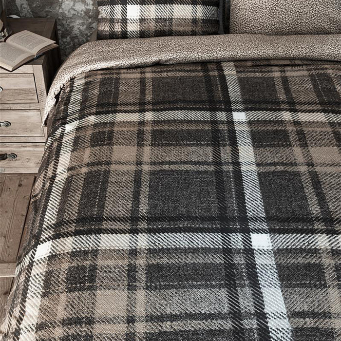 Rivièra Maison Cozy Check Dekbedovertrek 200 x 200/220 cm - Bruin