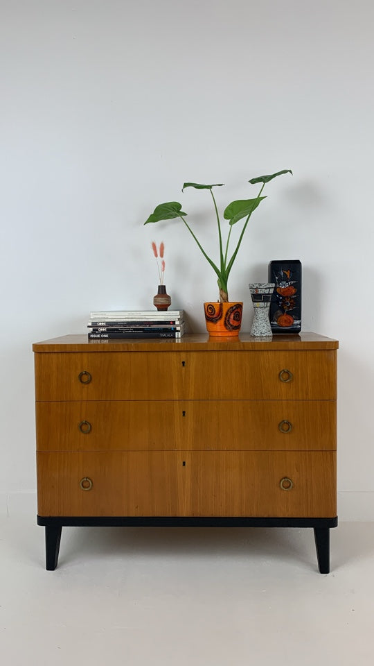 Reliving Scandinavisch Vintage Ladekast Haxar Commode