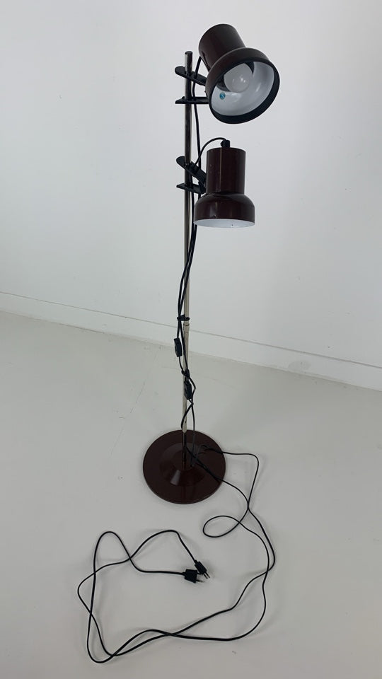 Reliving Finse Sta Lamp Met Twee Lampen Meltaus
