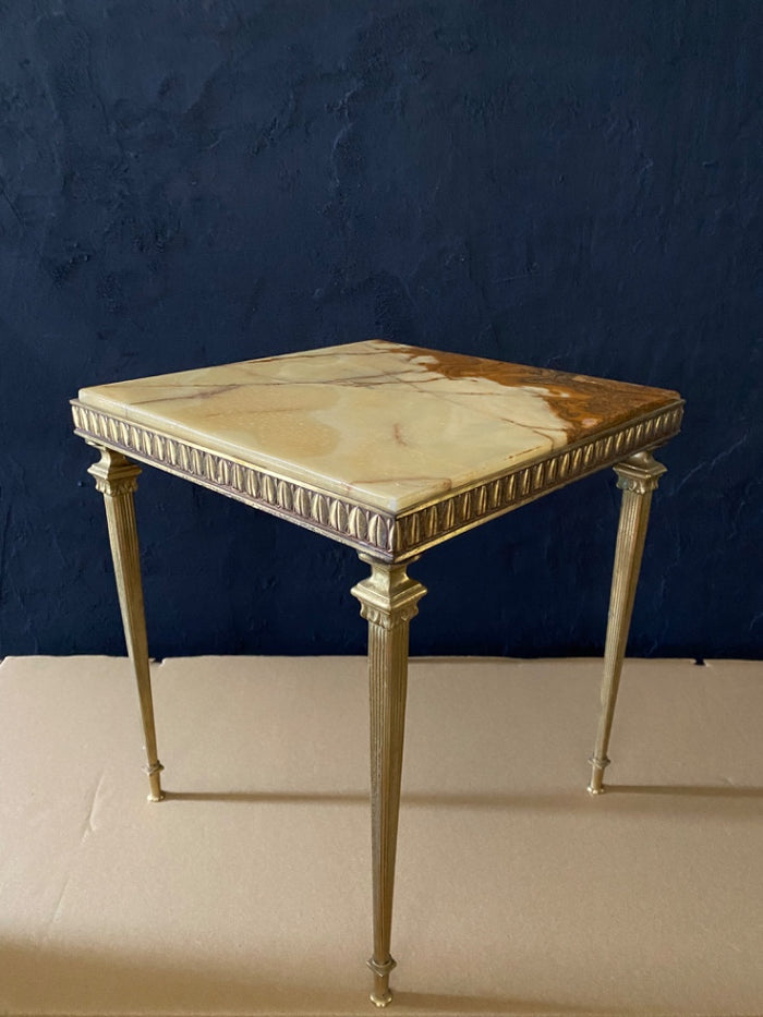 Reliving Regency Messing En Onyx Bijzet Tafeltje