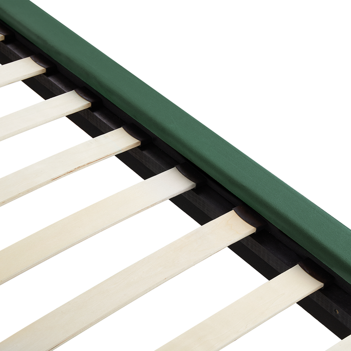 Beliani - MELLE - Tweepersoonsbed - Groen - 180 x 200 cm - Fluweel