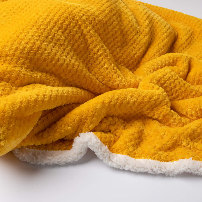 Dutch Decor plaid CODY - 150x200 cm Golden Glow