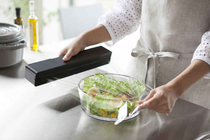 Yamazaki Magnetische Vershoudfolie Dispenser - Tower - Zwart