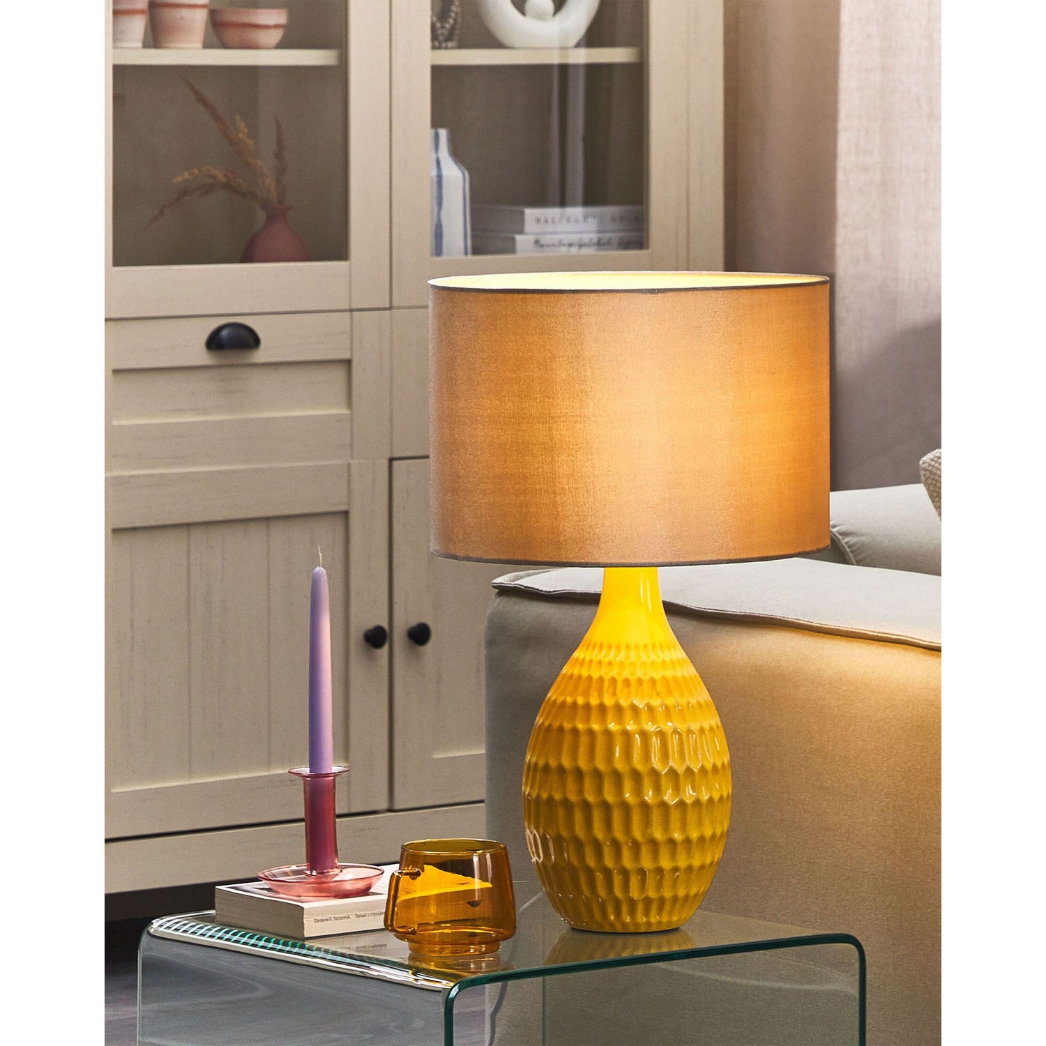 Beliani - HADDAS - Tafellamp - Geel - Keramiek