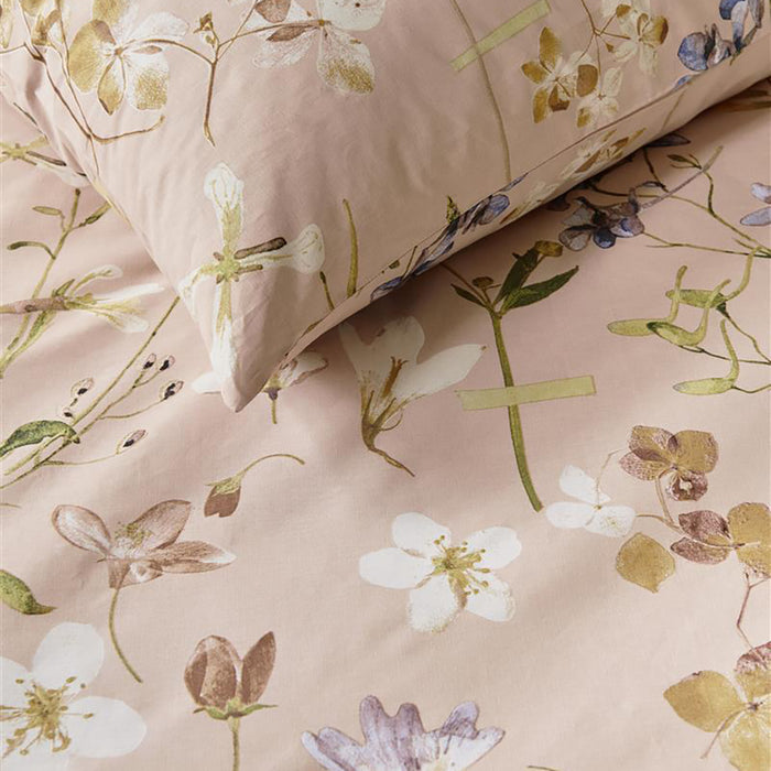 Ariadne at Home Flowerlove Dekbedovertrek 240 x 200/220 cm - Nude