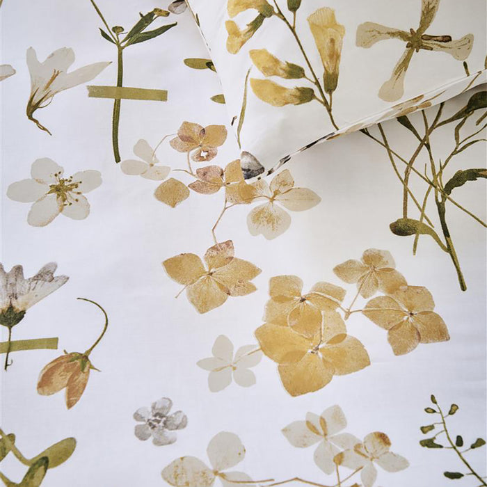 Ariadne at Home Flowerlove Dekbedovertrek 140 x 200/220 cm - Wit