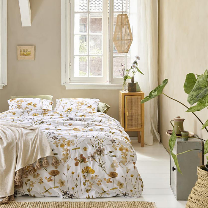 Ariadne at Home Flowerlove Dekbedovertrek 200 x 200/220 cm - Wit