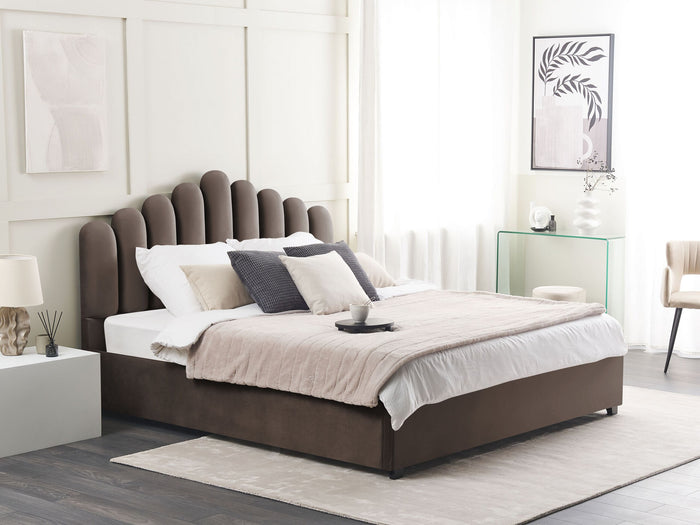 Beliani-VINCENNES -Tweepersoonsbed-Taupe-180 x 200 cm-Fluweel