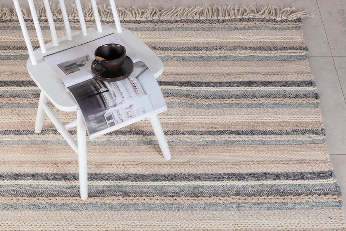 Hioshop Gudha vloerkleed 240x170 cm wol beige, blauw.