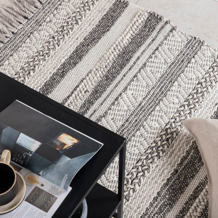 Hioshop Alwar vloerkleed 240x170 cm wol donkergrijs.