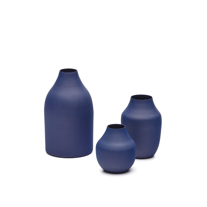 Kave Home - Pubol set van 3 blauwe metalen vazen 10 cm 14 cm 20 cm