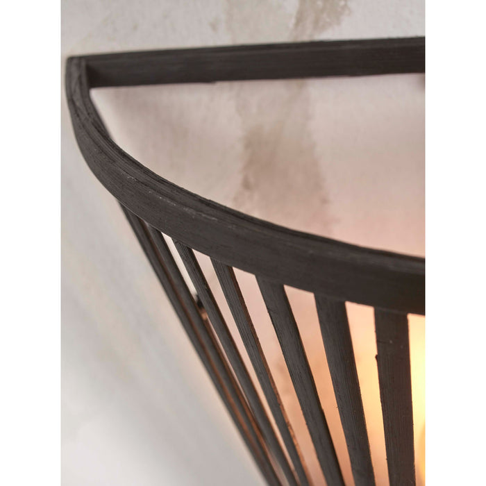 GOOD&MOJO Wandlamp Merapi - Bamboe Zwart - 30x15x30cm