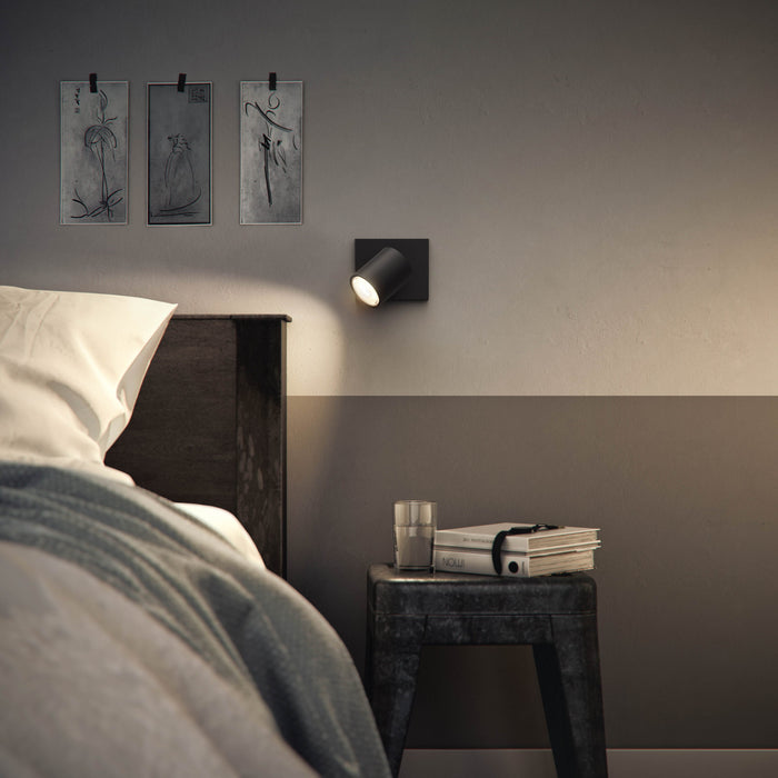 Philips Myliving Runner Opbouwspot met Philips Hue White & Color Ambi…