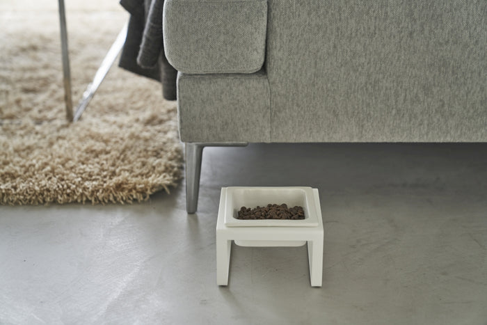 Yamazaki Voerbak Kat | Hond - Enkel - Tower - Zwart