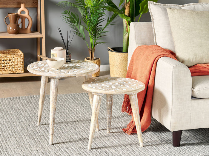 Beliani - HURSI - Bijzettafel set - Lichte houtkleur - Mangohout