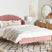 Beliani - AMBILLOU - Tweepersoonsbed - Roze - 180 x 200 cm - Fluweel