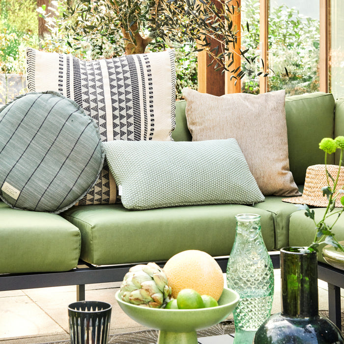 OYOY Outdoor Kyoto Sierkussen Ø 40 cm - Olive