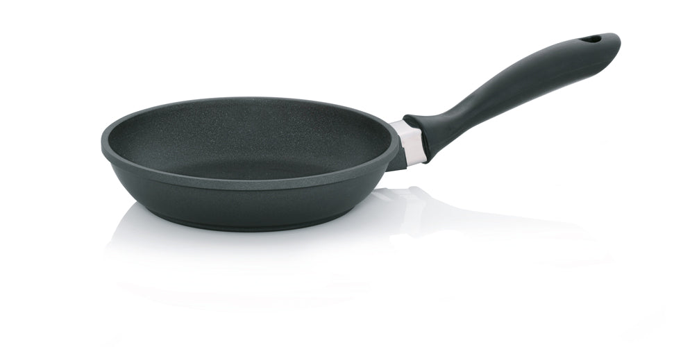 Koekenpan 18 cm - Kela | Kerros