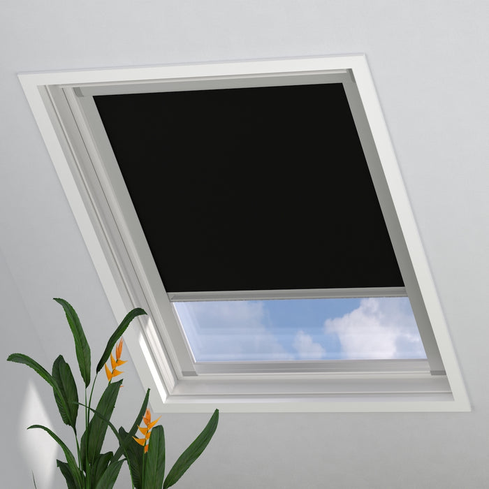 Dakraam Rolgordijn Trend Verduisterend Black voor Velux: UK08