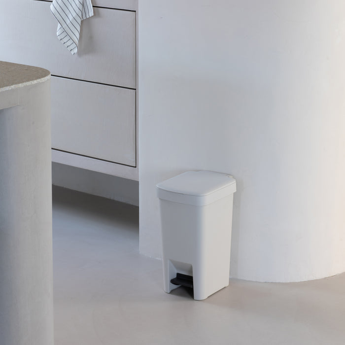 Brabantia StepUp Pedaalemmer - 10 L - Light Grey
