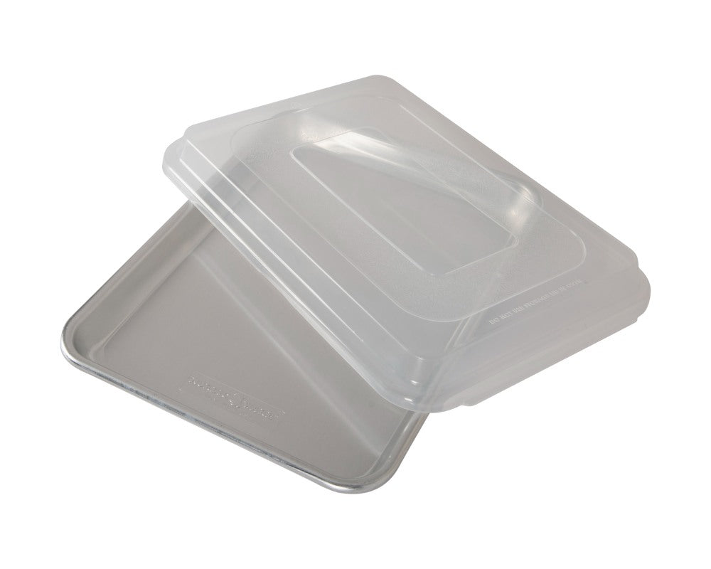 Nordic Ware - Bakplaat  met Deksel, 33 x 24,4 cm, Aluminium - Nordic W