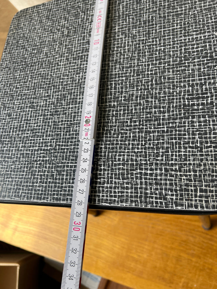 Reliving Speciaal Vintage Formica Krukje